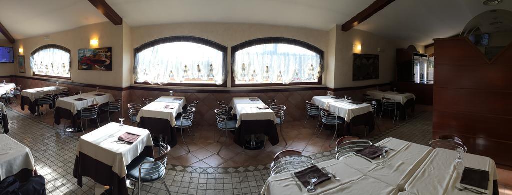 La Locanda Del Cavaliere Borgo Montello Экстерьер фото