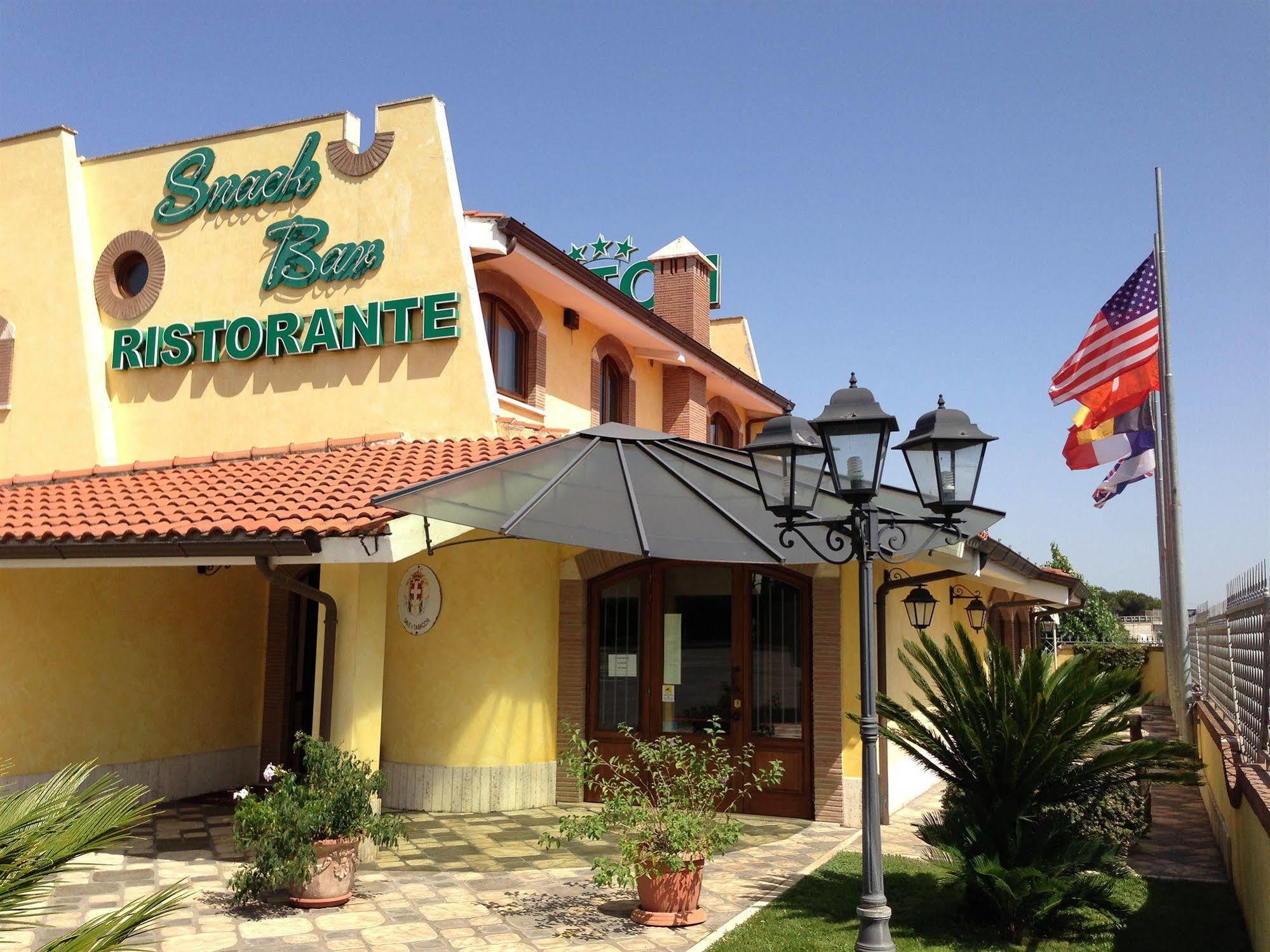 La Locanda Del Cavaliere Borgo Montello Экстерьер фото
